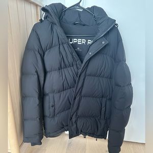 Aritzia Black Super Puff XS